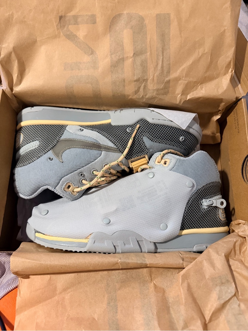 Travis Scott Trainers Grey and Black High-Top Sneakers with Yellow Accents
